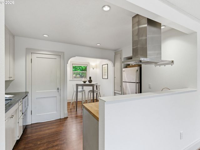1584 N PRESCOTT St, Portland, OR 97217