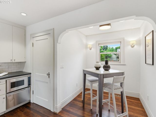 1584 N PRESCOTT St, Portland, OR 97217