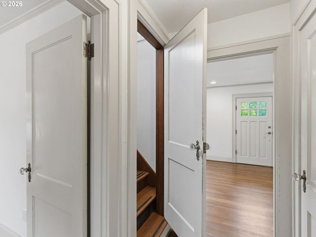 1584 N PRESCOTT St, Portland, OR 97217
