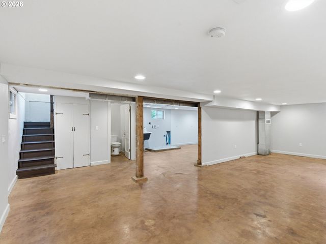 1584 N PRESCOTT St, Portland, OR 97217