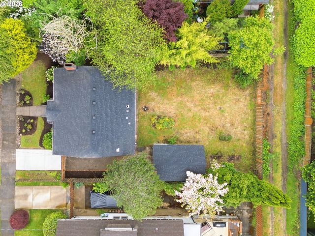 1584 N PRESCOTT St, Portland, OR 97217