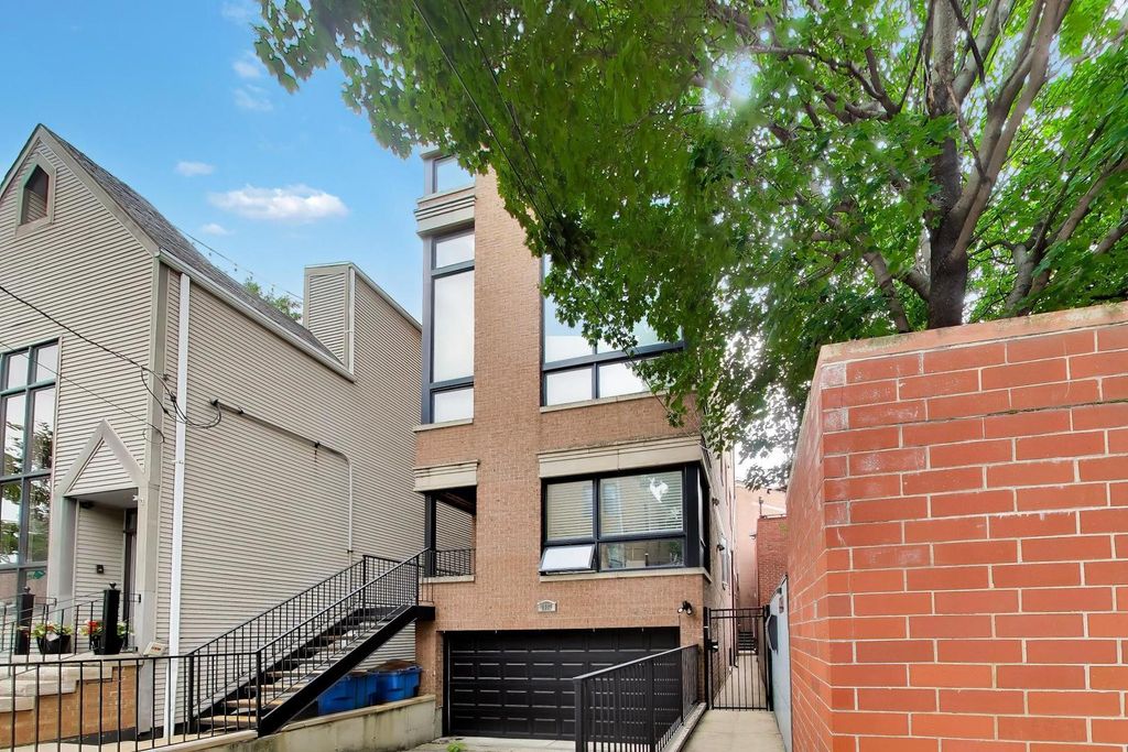 1887 N POE Street 1R, Chicago, IL 60614 — photo 2