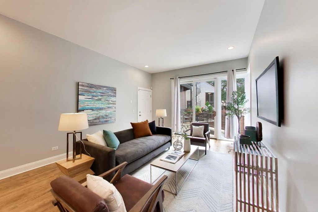 1887 N POE Street 1R, Chicago, IL 60614 — photo 4