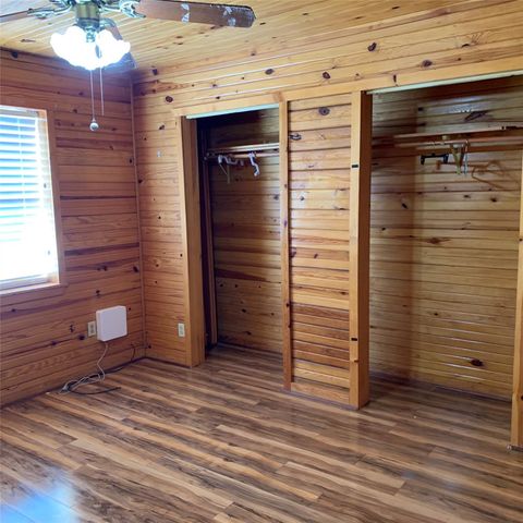 344 Birch Drive, Onalaska, TX 77360