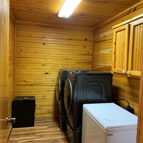 344 Birch Drive, Onalaska, TX 77360