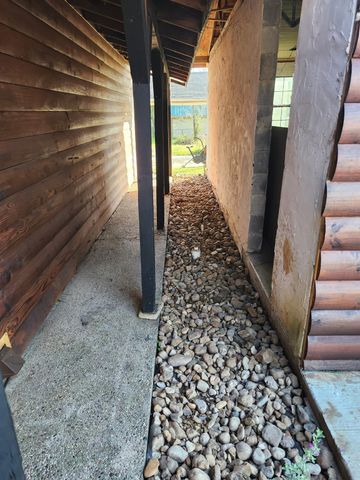 344 Birch Drive, Onalaska, TX 77360