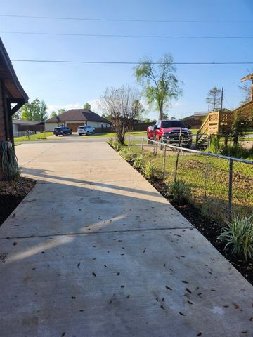 344 Birch Drive, Onalaska, TX 77360