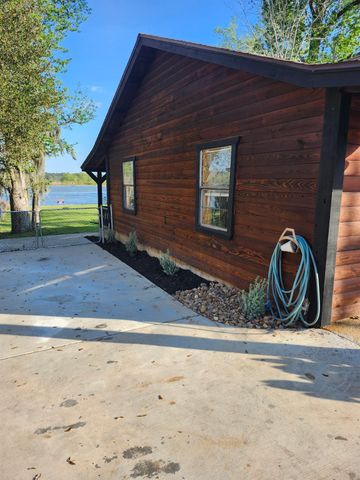 344 Birch Drive, Onalaska, TX 77360