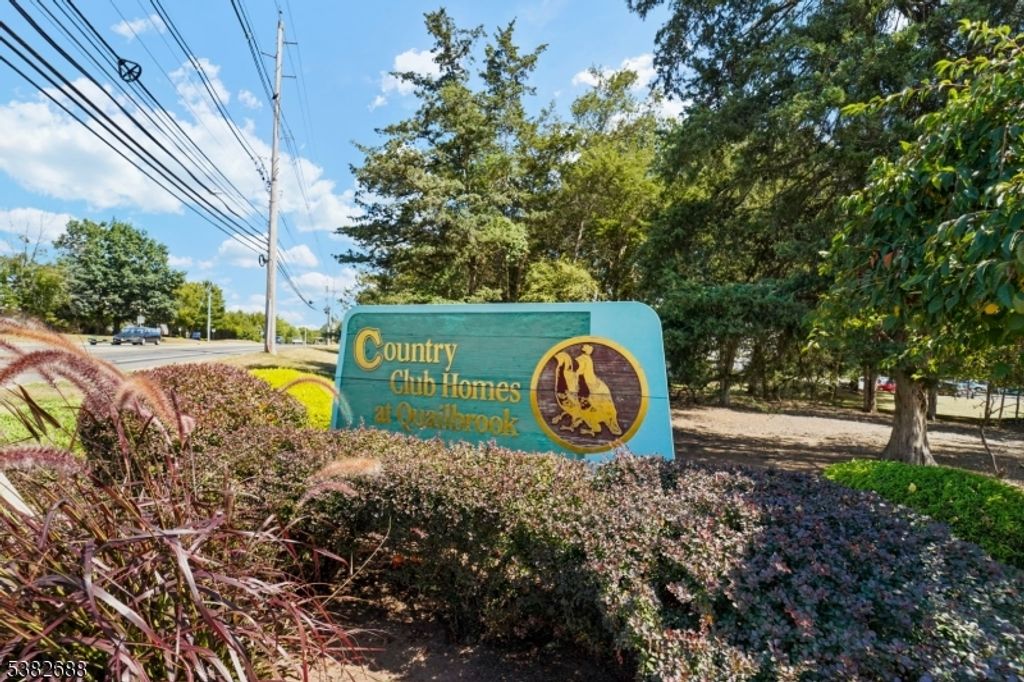 9 Henley Dr 9, Franklin Twp., NJ 08873