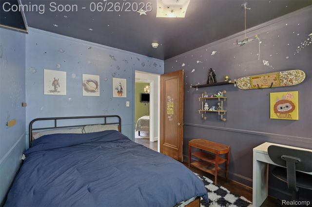 461 Manor Street, Grosse Pointe Farms, MI 48236