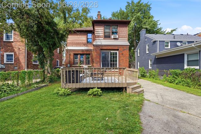 461 Manor Street, Grosse Pointe Farms, MI 48236