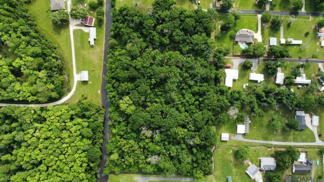 12227 Dan Bourgeois Rd, St Amant, LA 70774