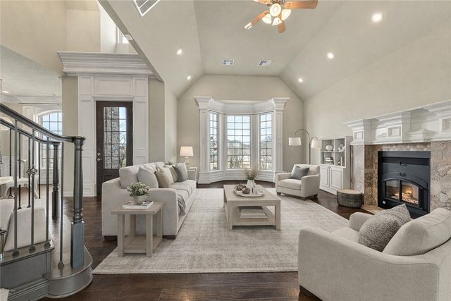 515 Candlelight Circle, Elm Springs, AR 72762