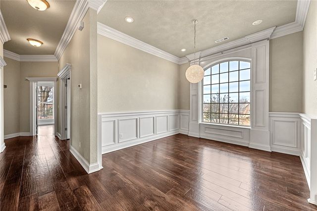 515 Candlelight Circle, Elm Springs, AR 72762