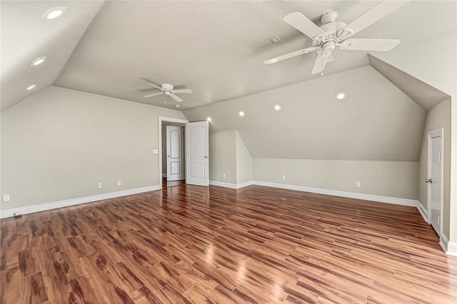 515 Candlelight Circle, Elm Springs, AR 72762