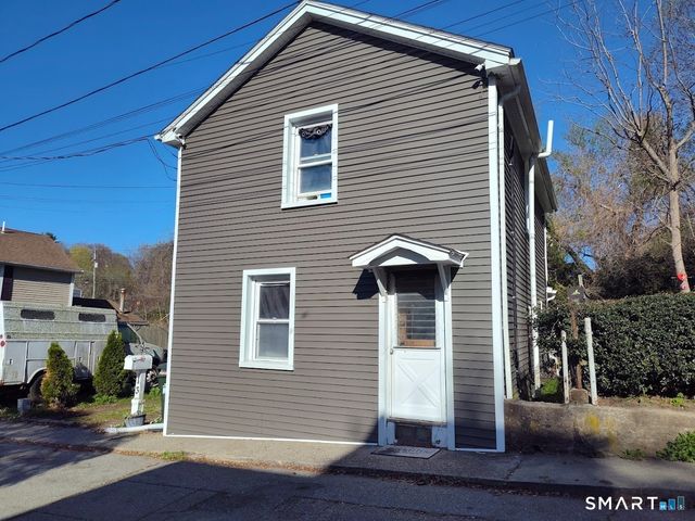 13 Rose Street, Norwich, CT 06360