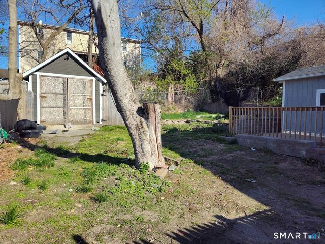 13 Rose Street, Norwich, CT 06360