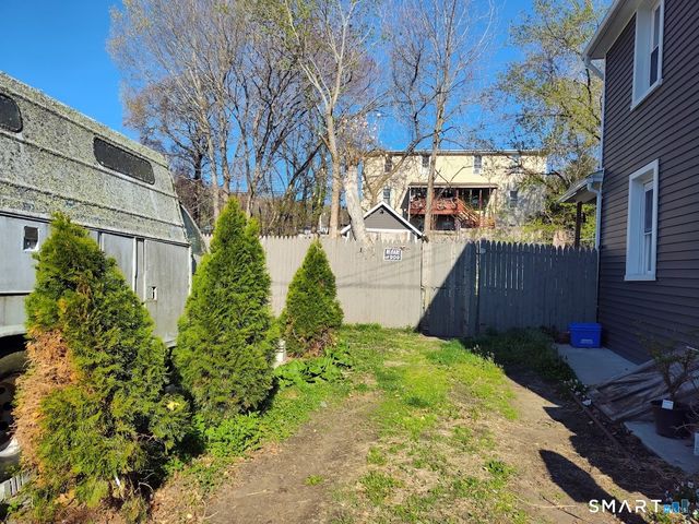 13 Rose Street, Norwich, CT 06360