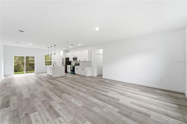 785 MARION OAKS TRL 785, Ocala, FL 34473