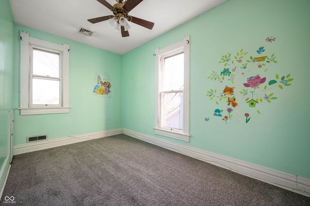 206 E John Street, Alexandria, IN 46001