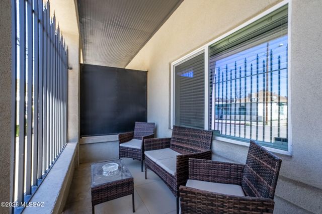 338 N West Street, Nogales, AZ 85621