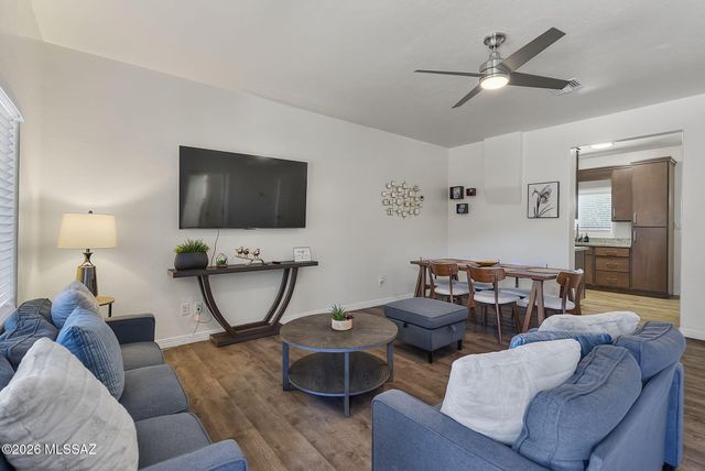 338 N West Street, Nogales, AZ 85621