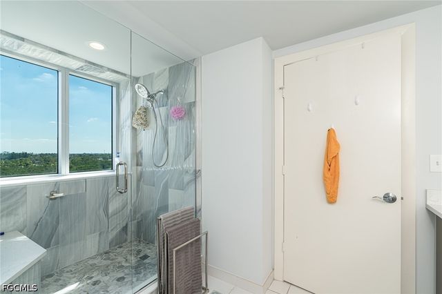3000 Oasis Grand BLVD 801, Fort Myers, FL 33916