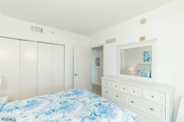 3000 Oasis Grand BLVD 801, Fort Myers, FL 33916