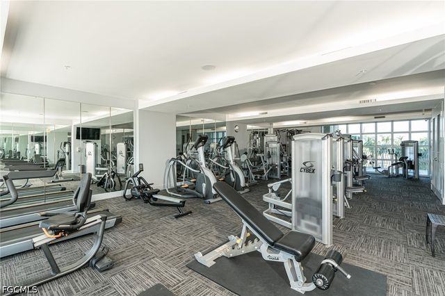 3000 Oasis Grand BLVD 801, Fort Myers, FL 33916