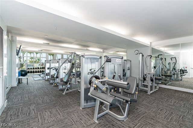 3000 Oasis Grand BLVD 801, Fort Myers, FL 33916