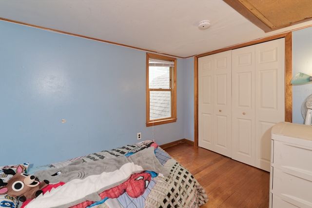 330 Mount Wayte Ave, Framingham, MA 01702