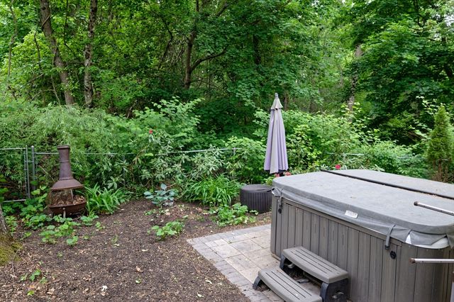 330 Mount Wayte Ave, Framingham, MA 01702