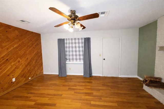 2909 Broadway Terrace, Moore, OK 73160