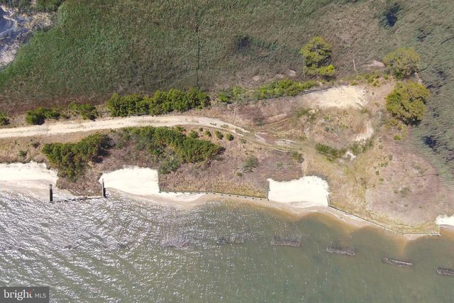 748 SEAVIEW ST, Greenbackville, VA 23356