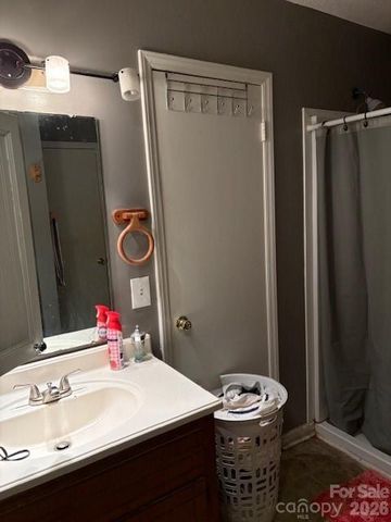 7868 Kinglet Road, Connelly Springs, NC 28612
