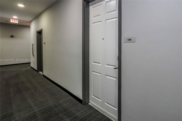 2100 Van Buren St 508, Hollywood, FL 33020