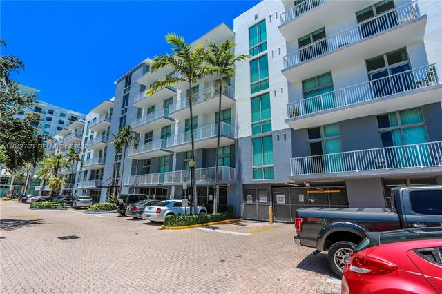 2100 Van Buren St 508, Hollywood, FL 33020