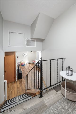 12586 Woodside Drive, Chesterland, OH 44026