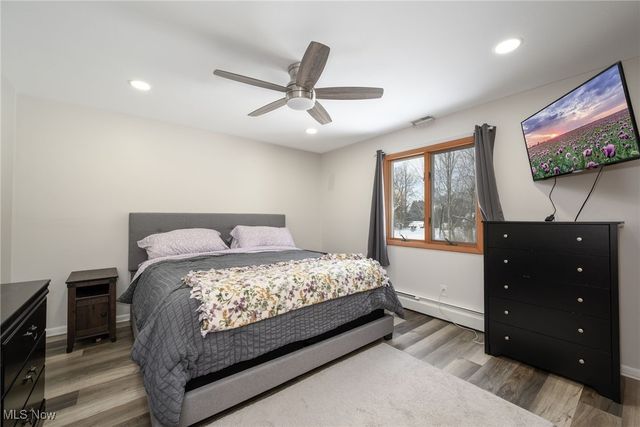 12586 Woodside Drive, Chesterland, OH 44026