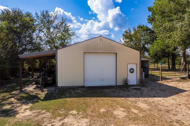180 SE CR 4426, Scroggins, TX 75480