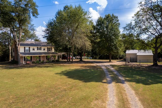 180 SE CR 4426, Scroggins, TX 75480
