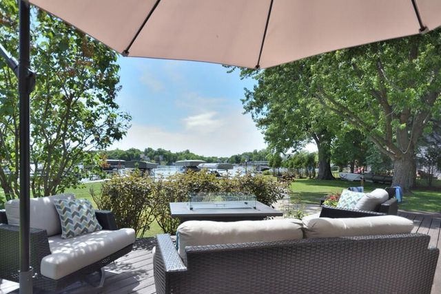 W339N5275 Road O, Nashotah, WI 53058