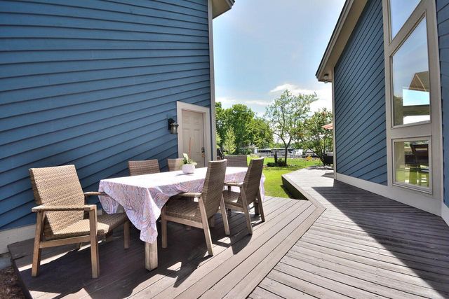W339N5275 Road O, Nashotah, WI 53058