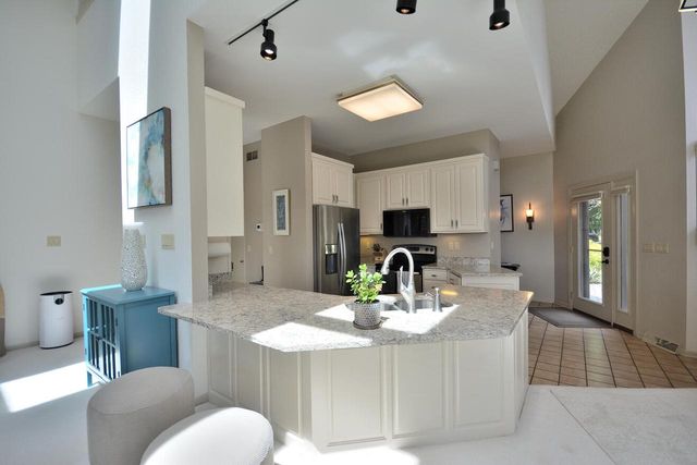 W339N5275 Road O, Nashotah, WI 53058