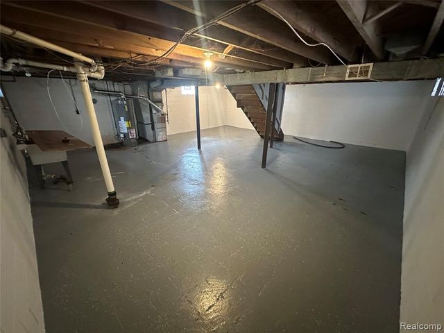 535 Sherbourne Street, Inkster, MI 48141