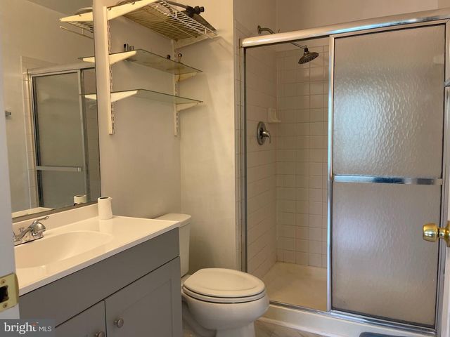 21054 CORNERPOST SQ, Ashburn, VA 20147