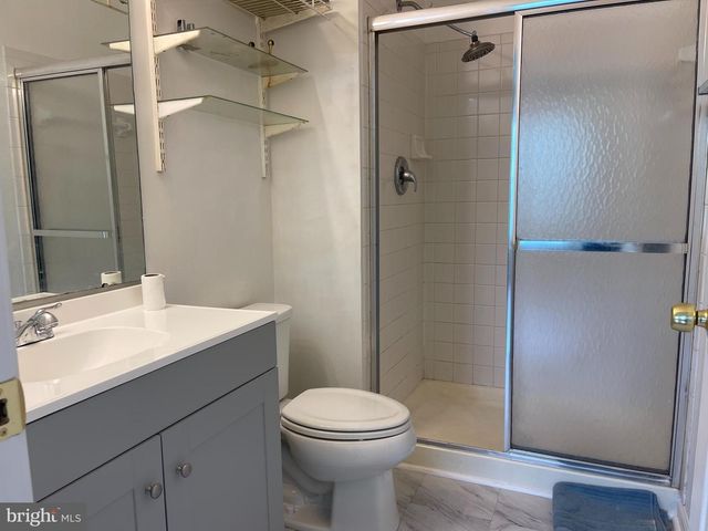 21054 CORNERPOST SQ, Ashburn, VA 20147