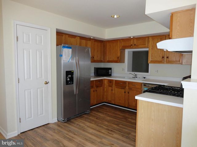 21054 CORNERPOST SQ, Ashburn, VA 20147