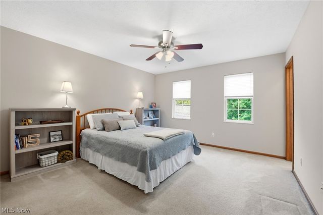 9764 Wainwright Terrace, Olmsted Falls, OH 44138