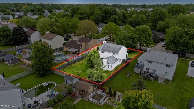 9764 Wainwright Terrace, Olmsted Falls, OH 44138